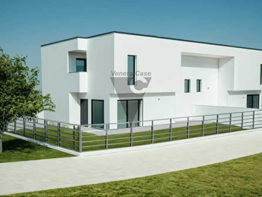 Immagine 1 di Casa bifamiliare in vendita  a Dolo