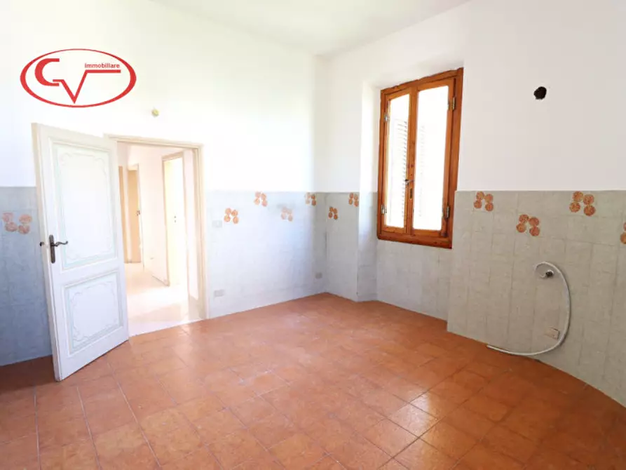 Immagine 5 di Casa bifamiliare in vendita  a Montevarchi