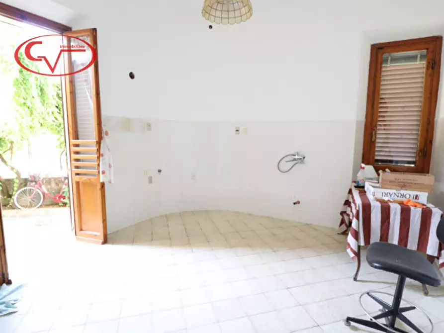 Immagine 26 di Casa bifamiliare in vendita  a Montevarchi