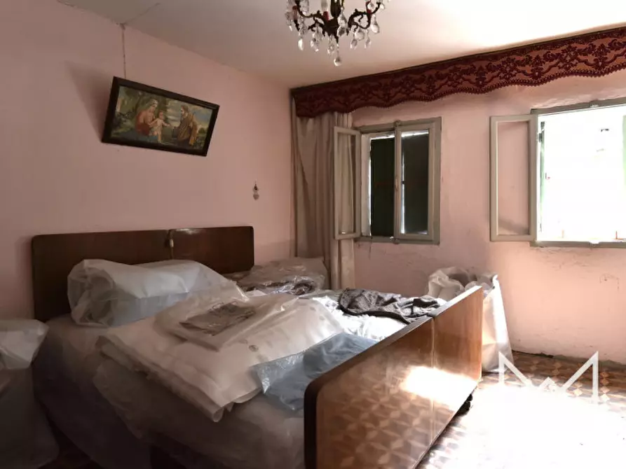 Immagine 11 di Rustico / casale in vendita  a Valbrenta