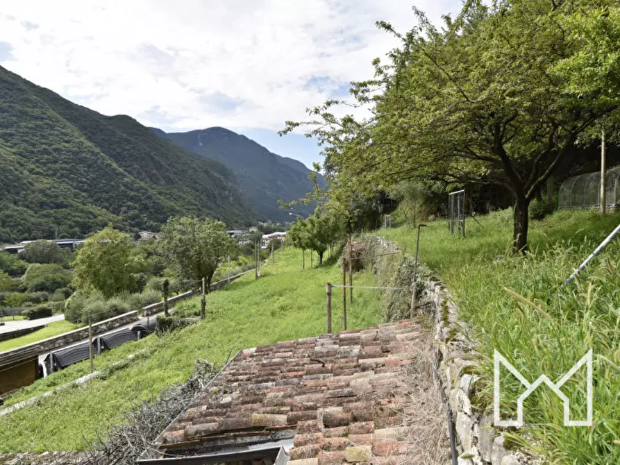 Immagine 17 di Rustico / casale in vendita  a Valbrenta