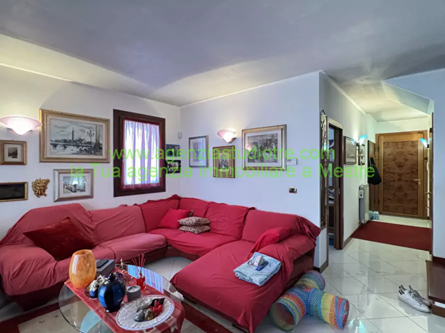 Immagine 13 di Villetta a schiera in vendita  in Via Daniele Comboni 50 a Venezia