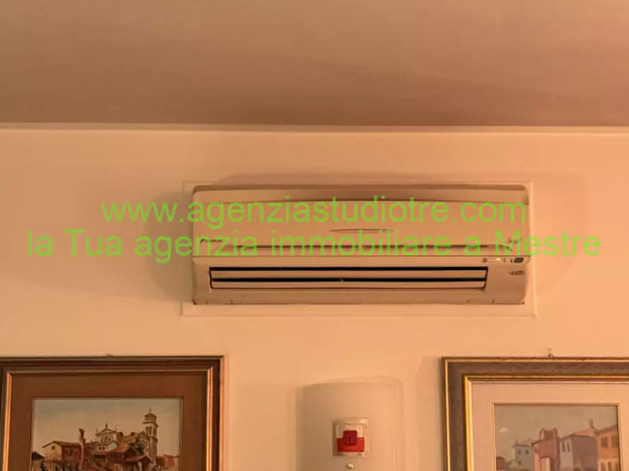 Immagine 19 di Villetta a schiera in vendita  in Via Daniele Comboni 50 a Venezia