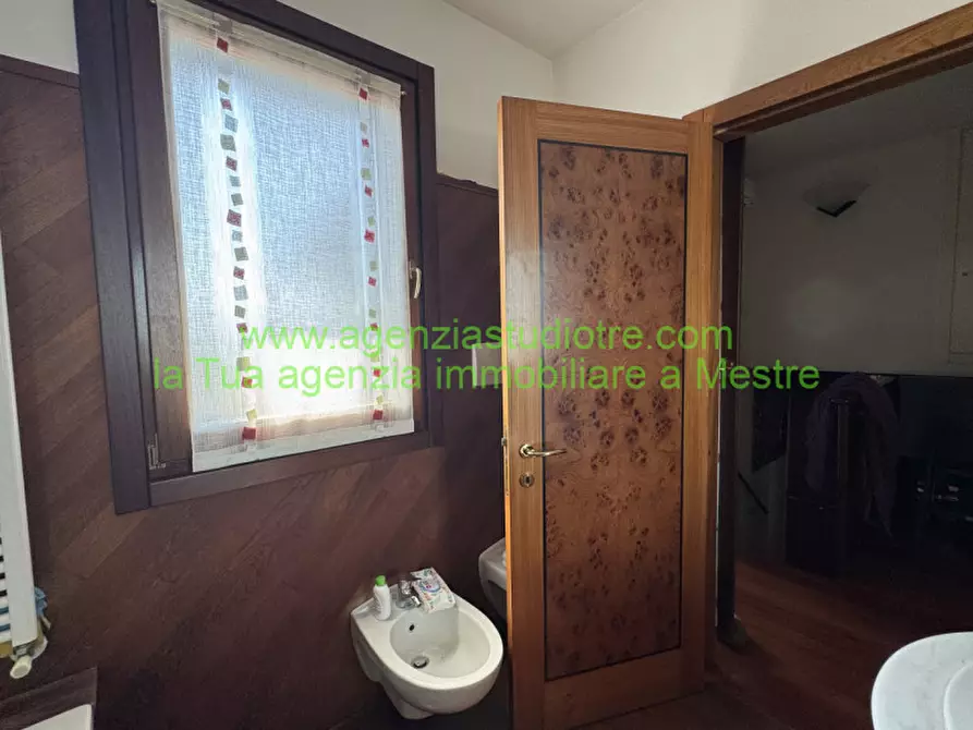 Immagine 22 di Villetta a schiera in vendita  in Via Daniele Comboni 50 a Venezia