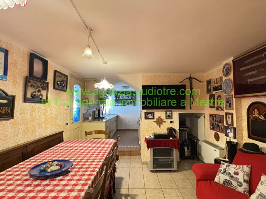 Immagine 27 di Villetta a schiera in vendita  in Via Daniele Comboni 50 a Venezia