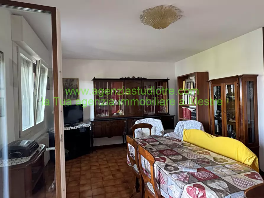 Immagine 4 di Appartamento in vendita  in Via Amedeo Modigliani a Venezia