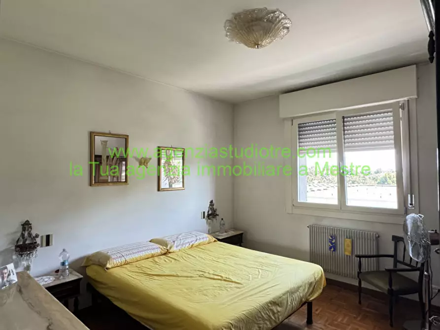 Immagine 11 di Appartamento in vendita  in Via Amedeo Modigliani a Venezia