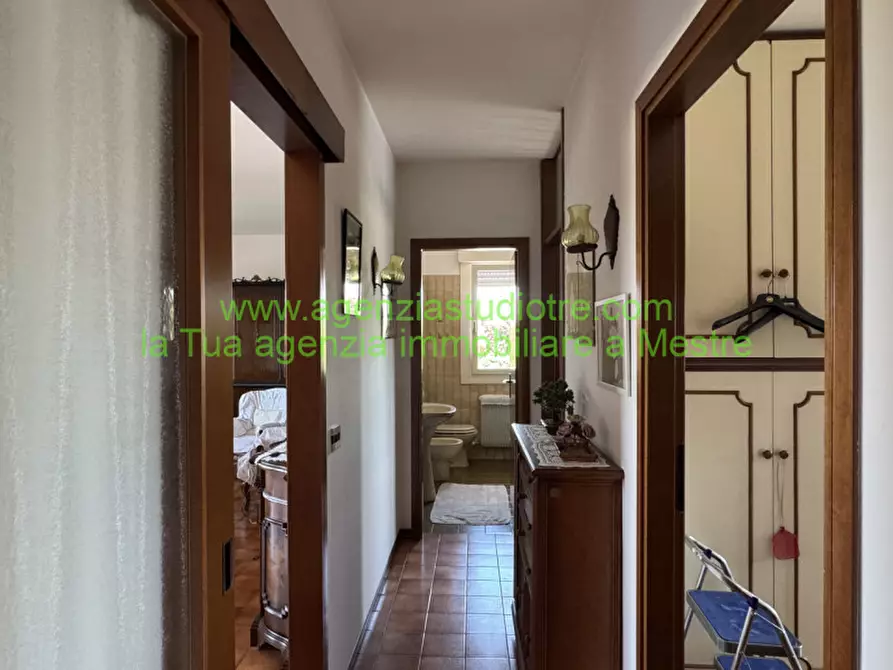 Immagine 15 di Appartamento in vendita  in Via Amedeo Modigliani a Venezia