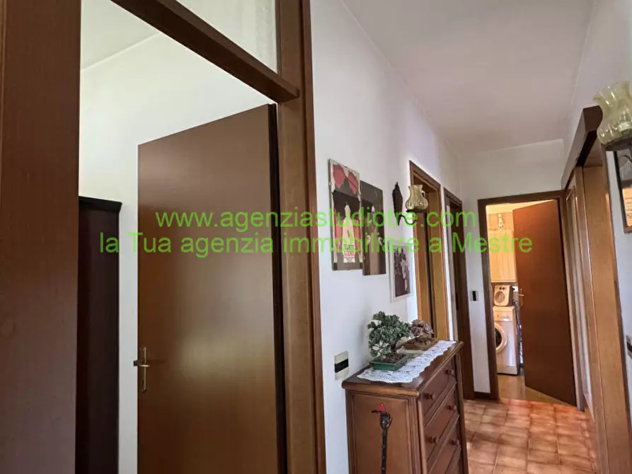 Immagine 18 di Appartamento in vendita  in Via Amedeo Modigliani a Venezia