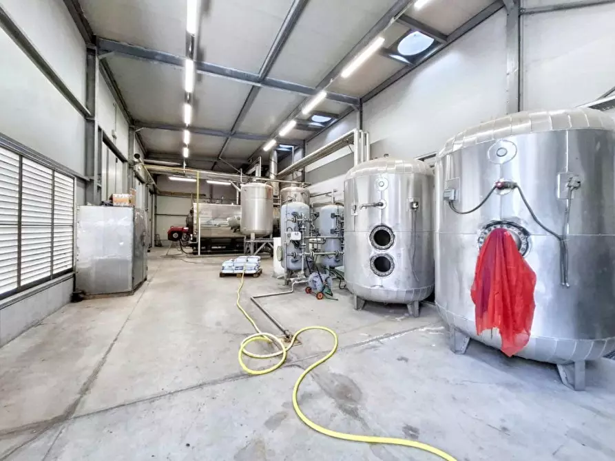 Immagine 29 di Capannone industriale in vendita  in Via Bagnarolo, Gadesco-Pieve Delmona CR, Italia a Vescovato