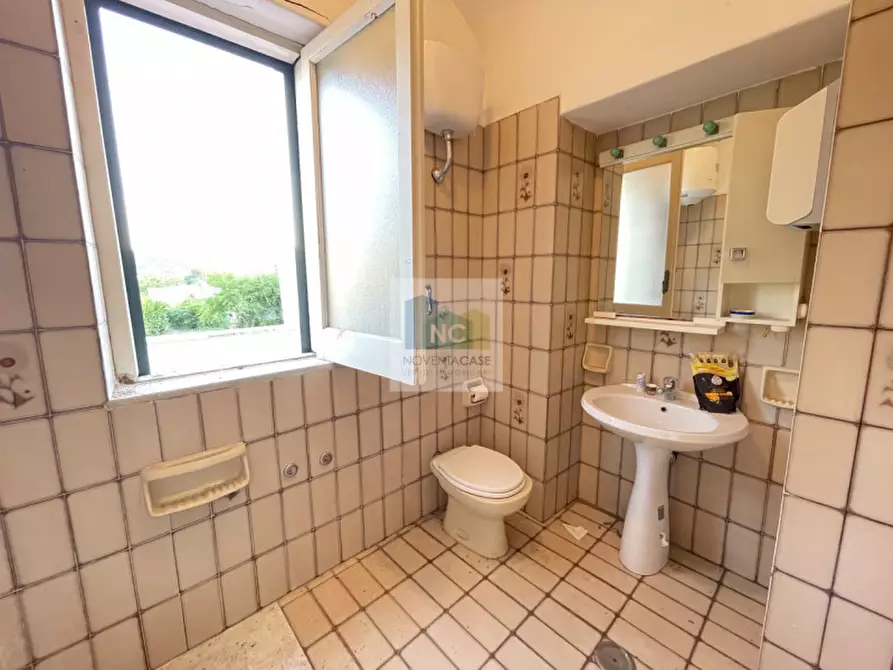 Immagine 9 di Appartamento in vendita  in VIA VATELIERO 5 a Barano D'ischia