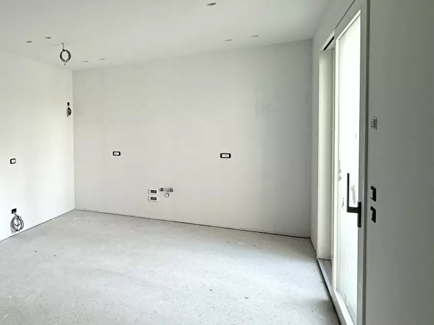 Immagine 12 di Appartamento in vendita  in Via Giacomo Puccini a Castelfranco Veneto