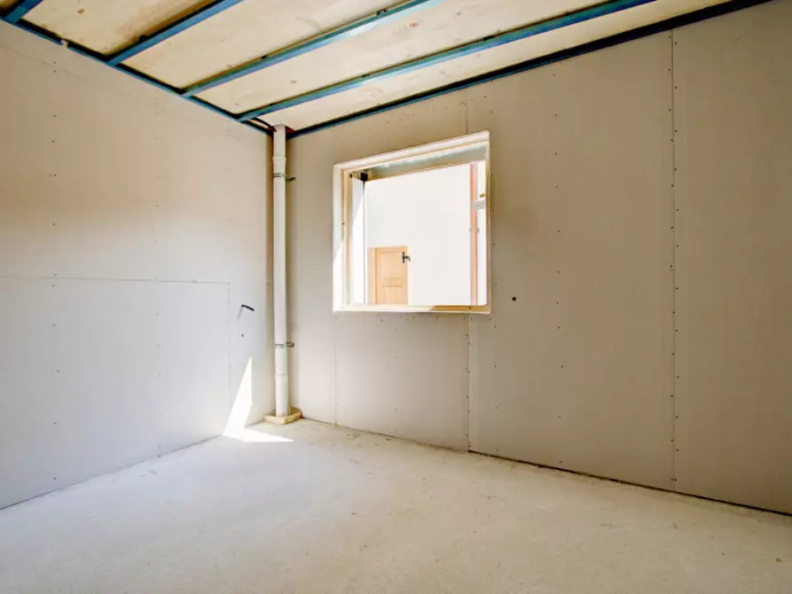 Immagine 27 di Appartamento in vendita  in Via Binelli, 3 a Pinzolo