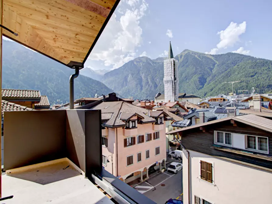 Immagine 28 di Appartamento in vendita  in Via Binelli, 3 a Pinzolo