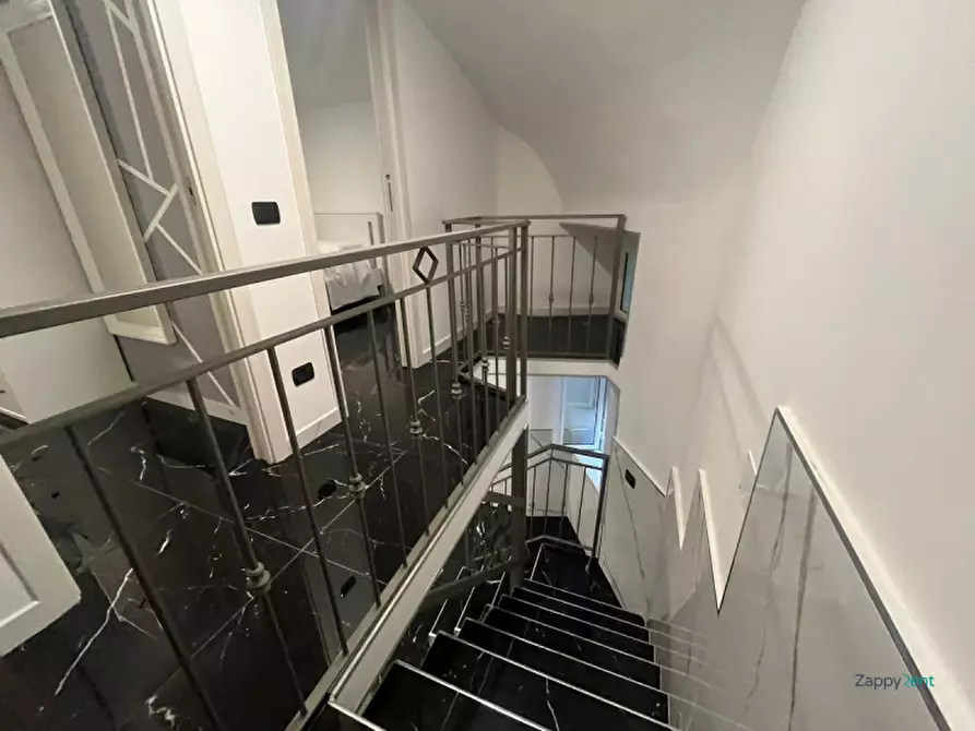 Immagine 4 di Appartamento in affitto  in Via San Attanasio, 60 a Napoli