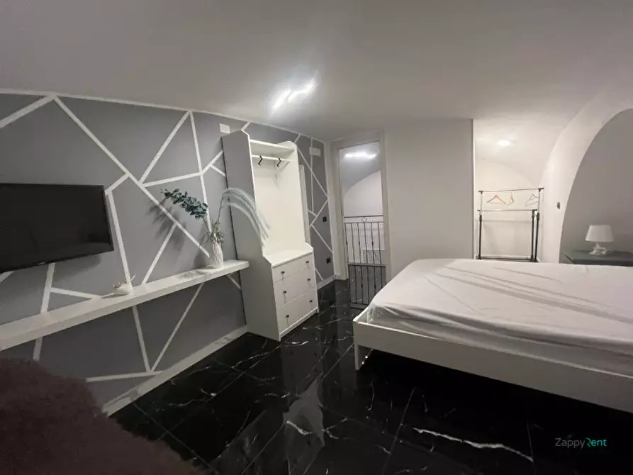 Immagine 7 di Appartamento in affitto  in Via San Attanasio, 60 a Napoli
