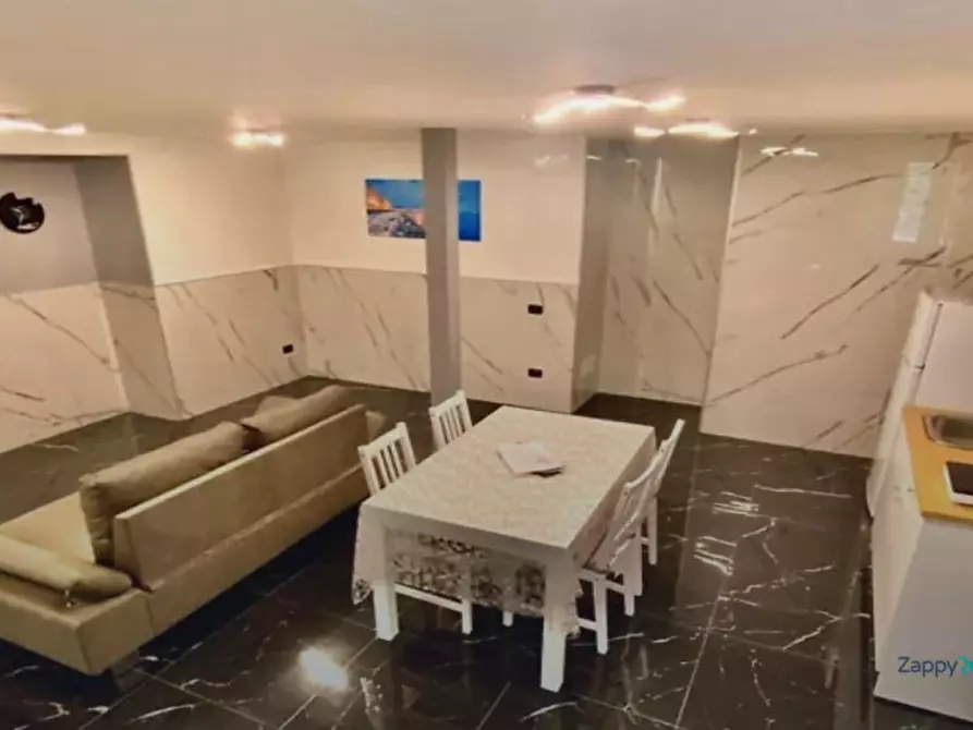 Immagine 12 di Appartamento in affitto  in Via San Attanasio, 60 a Napoli