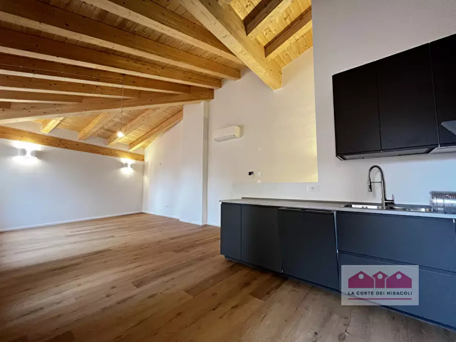 Immagine 2 di Casa indipendente in affitto  in Contra' dei Burci a Vicenza