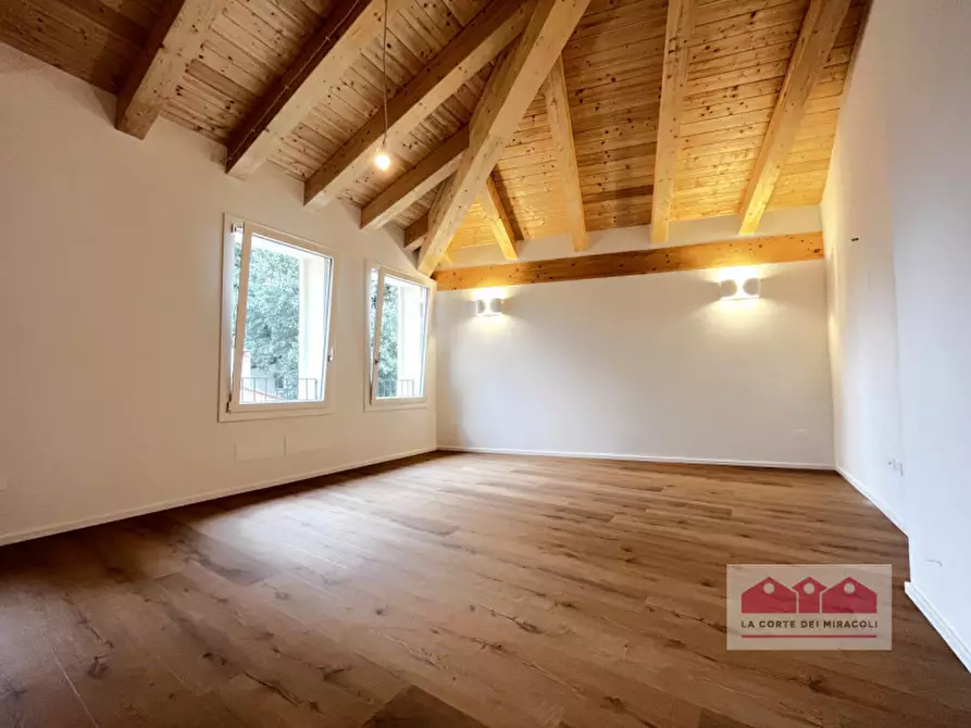 Immagine 5 di Casa indipendente in affitto  in Contra' dei Burci a Vicenza