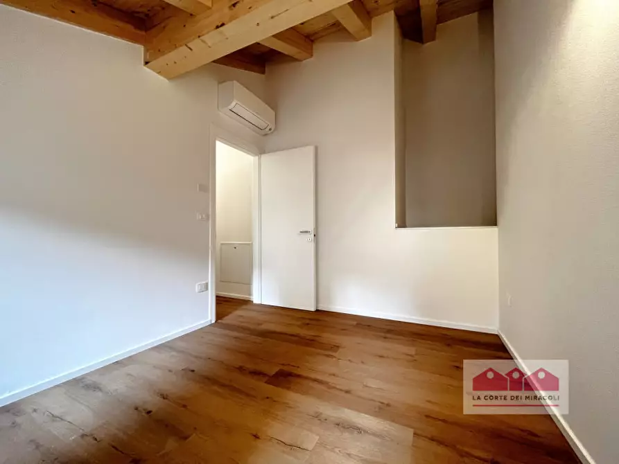 Immagine 9 di Casa indipendente in affitto  in Contra' dei Burci a Vicenza