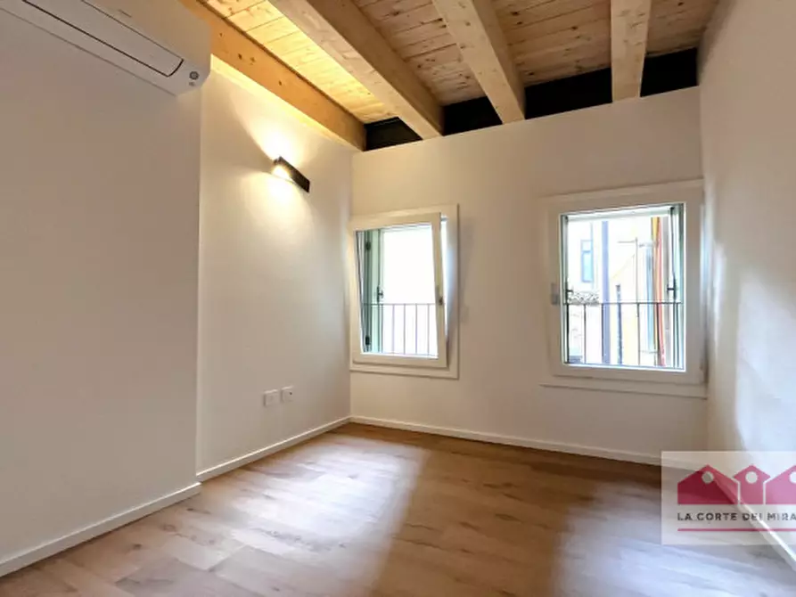 Immagine 11 di Casa indipendente in affitto  in Contra' dei Burci a Vicenza