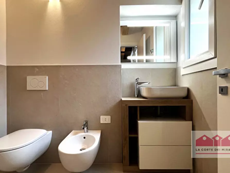 Immagine 21 di Casa indipendente in affitto  in Contra' dei Burci a Vicenza