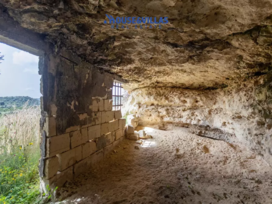 Immagine 13 di Villa in vendita  in mammanelli a Avola