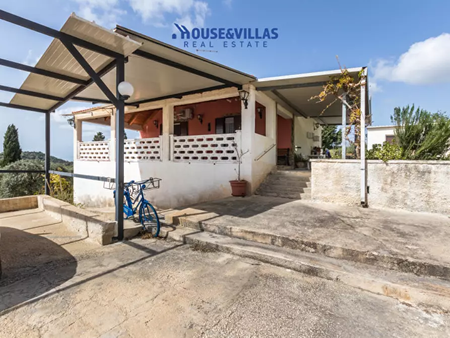 Immagine 16 di Villa in vendita  in mammanelli a Avola