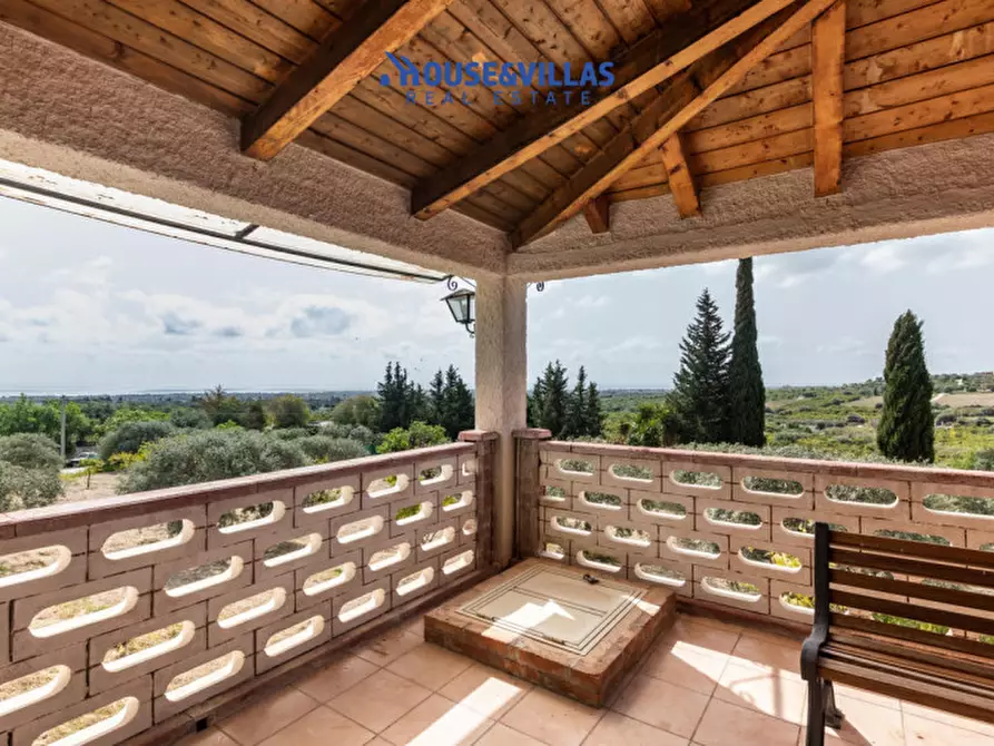Immagine 20 di Villa in vendita  in mammanelli a Avola