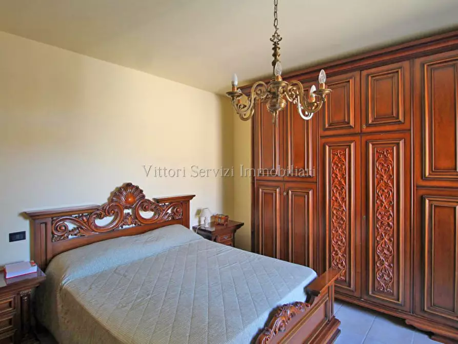 Immagine 9 di Casa bifamiliare in vendita  in Via Dei Fossi a Sinalunga