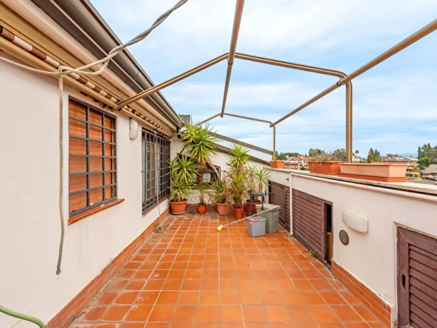 Immagine 1 di Appartamento in vendita  in Via Cosimo Morelli 18 a Roma