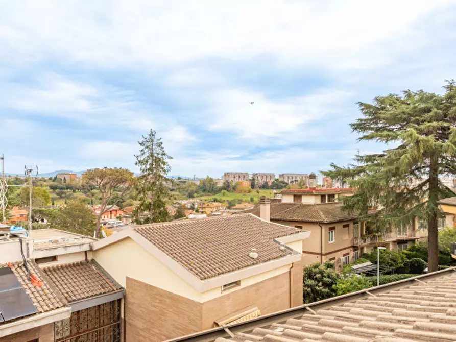 Immagine 10 di Appartamento in vendita  in Via Cosimo Morelli 18 a Roma