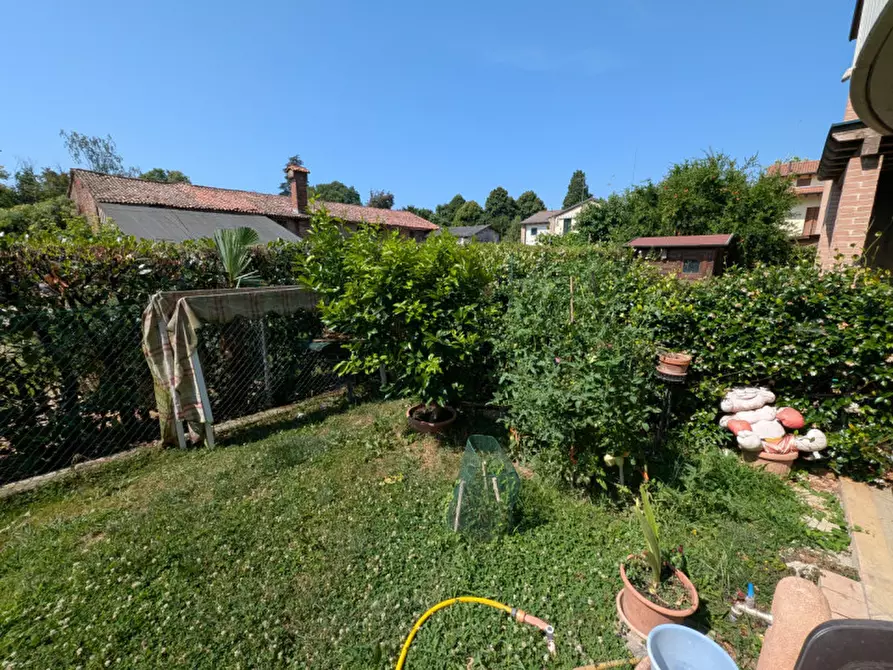 Immagine 3 di Villetta a schiera in vendita  in Via Mo. G. Pierobon a Massanzago