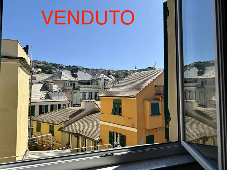 Immagine 1 di Appartamento in vendita  in Via Di Pre 20 a Genova
