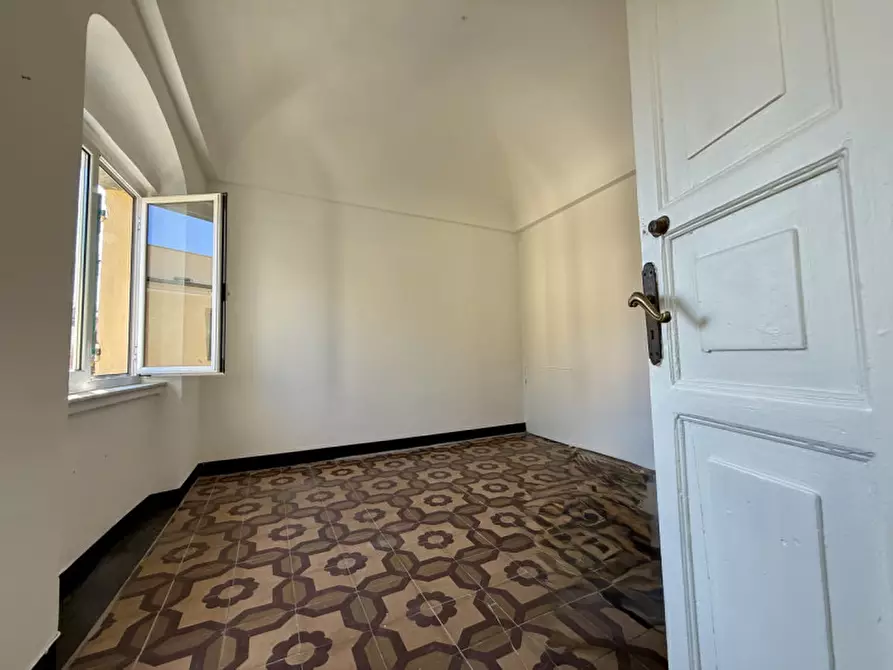 Immagine 9 di Appartamento in vendita  in Via Di Pre 20 a Genova