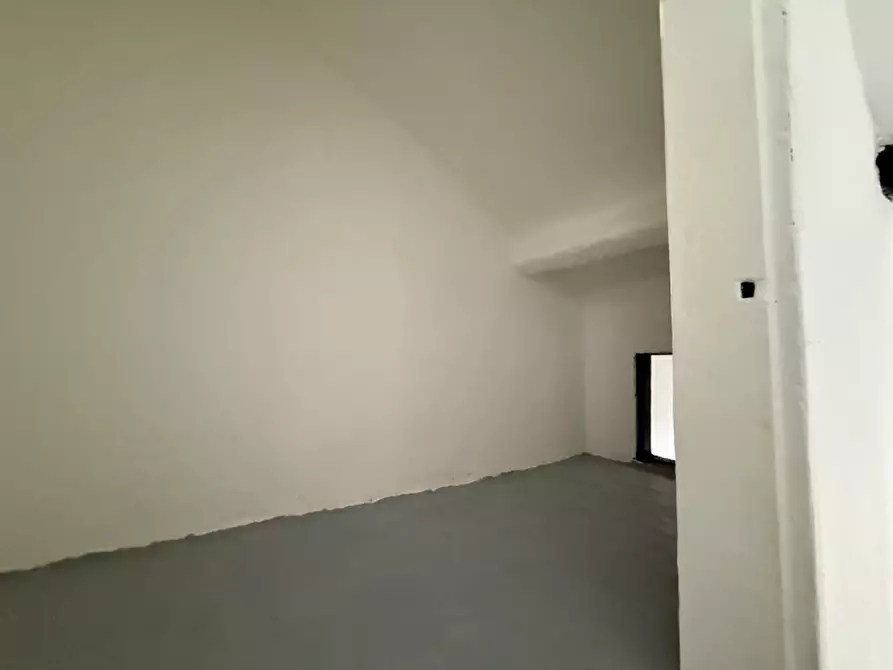 Immagine 15 di Appartamento in vendita  in Via Di Pre 20 a Genova