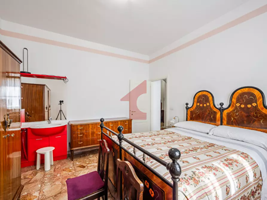 Immagine 14 di Appartamento in vendita  in Via Ezio Vanoni a Parma