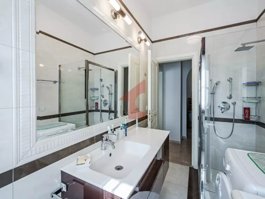 Immagine 16 di Appartamento in vendita  in Via Ezio Vanoni a Parma