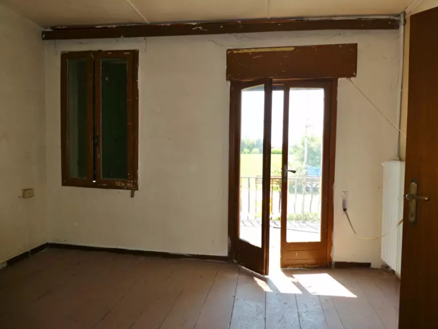 Immagine 14 di Rustico / casale in vendita  in Via Spine a Monticello Conte Otto