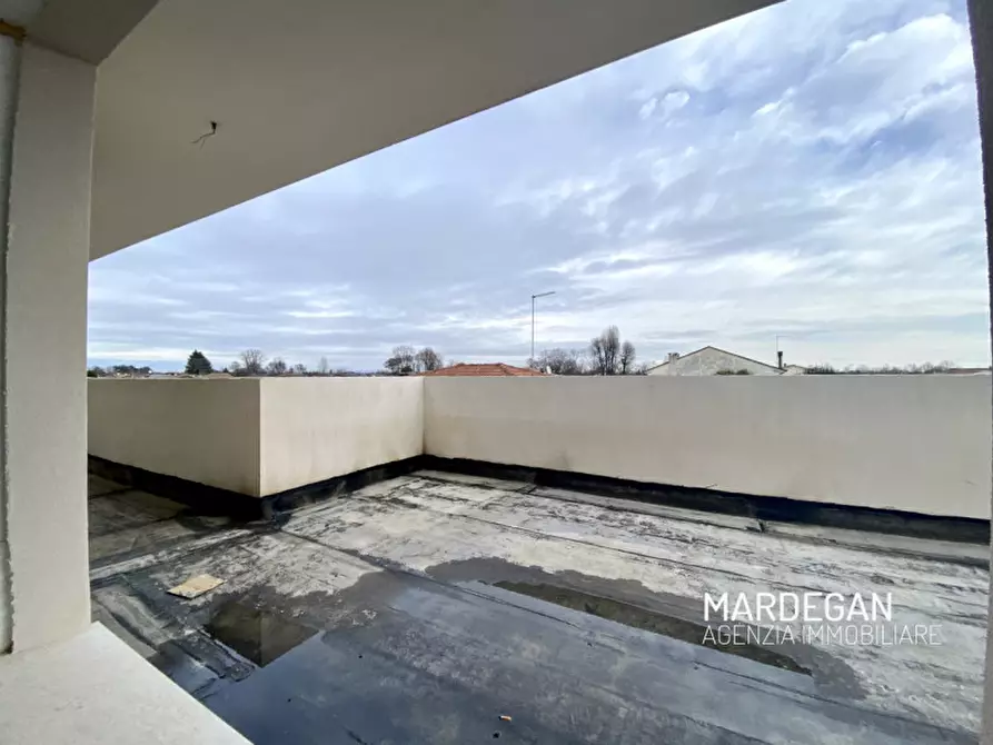 Immagine 4 di Appartamento in vendita  in Via Guglielmo Marconi a Fontaniva