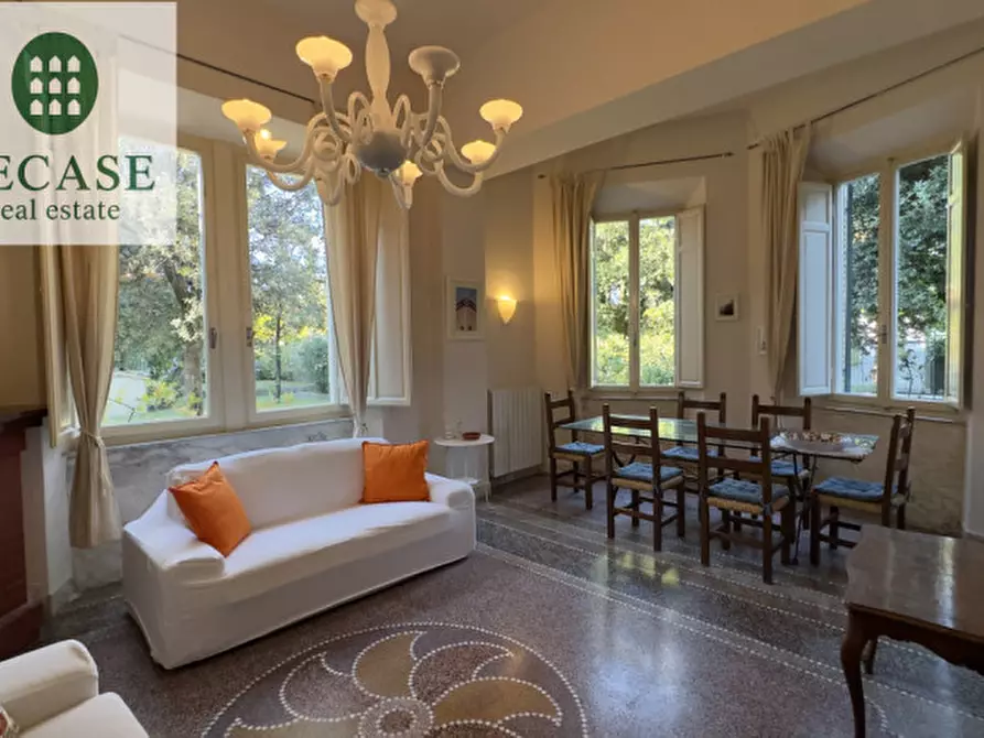 Immagine 3 di Villa in vendita  in Via Giacomo Matteotti a Forte Dei Marmi