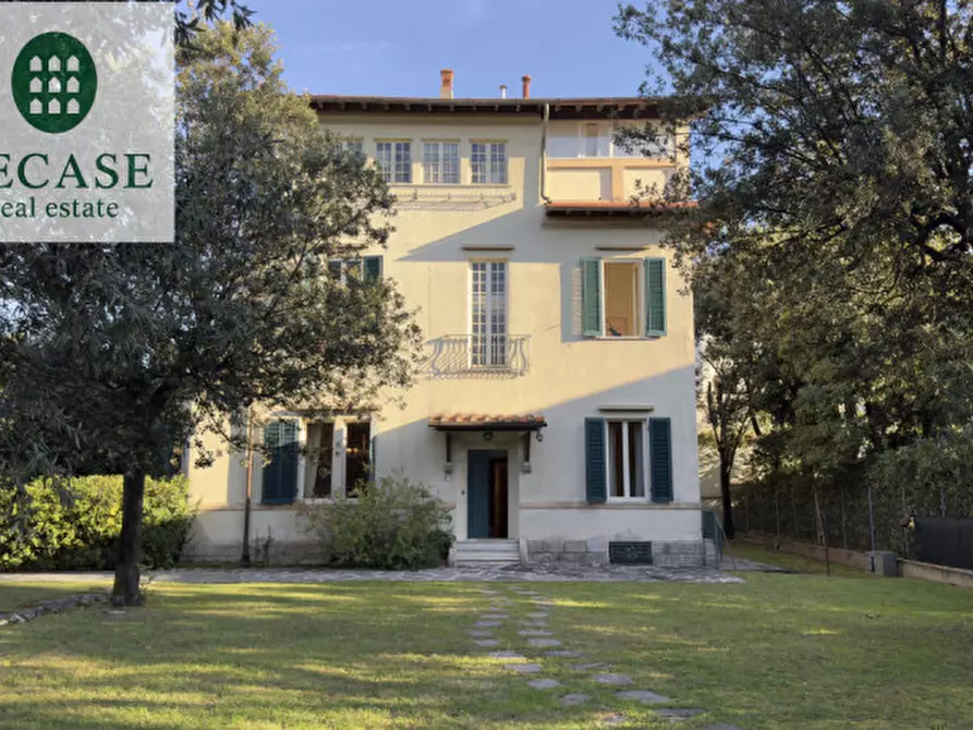 Immagine 30 di Villa in vendita  in Via Giacomo Matteotti a Forte Dei Marmi