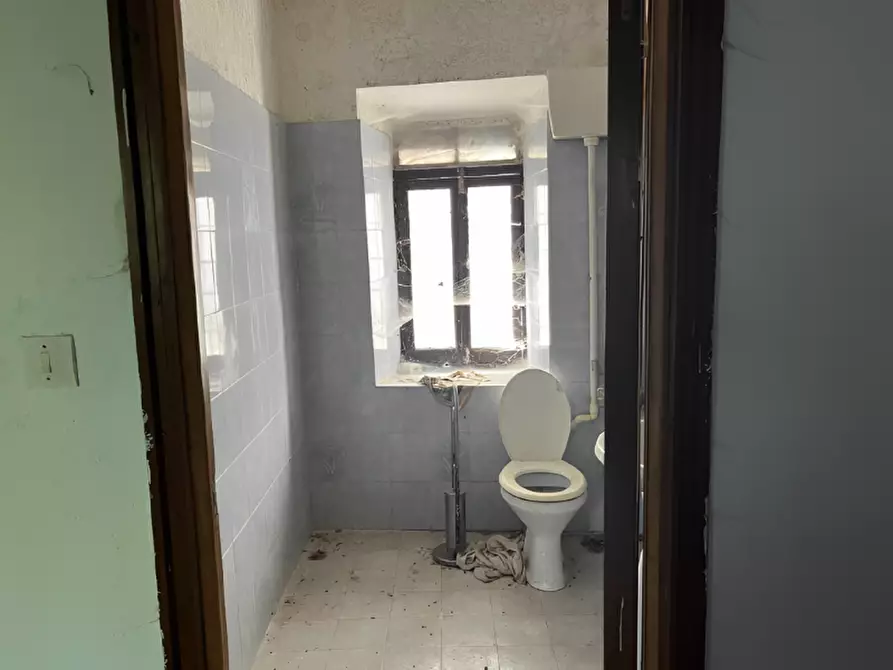 Immagine 9 di Casa indipendente in vendita  in Via Cavour a Alessandria