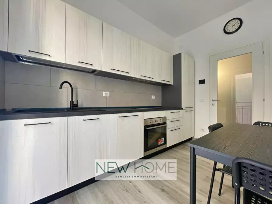 Immagine 4 di Camera in affitto  in Via Alberto dalla Scala 10 a Verona