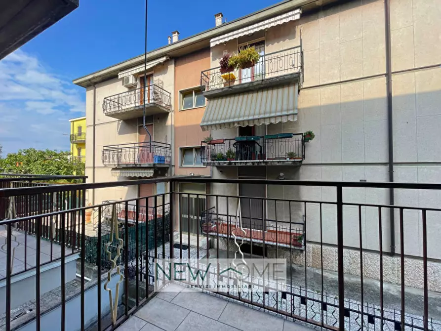 Immagine 6 di Camera in affitto  in Via Alberto dalla Scala 10 a Verona