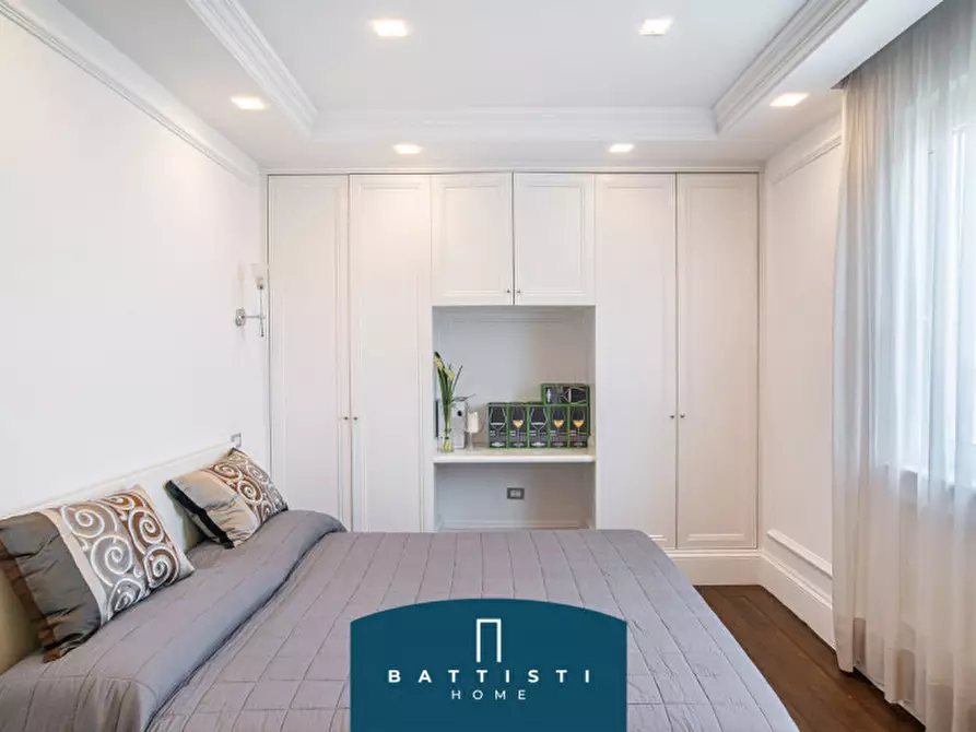 Immagine 20 di Palazzo in vendita  in Via Giovanni Battista Morgagni a Roma