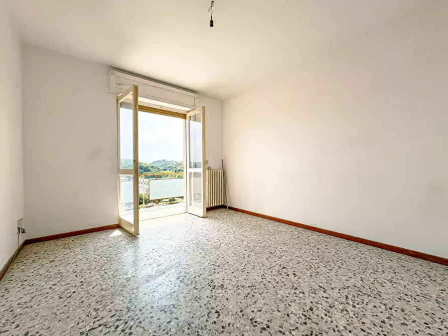 Immagine 2 di Appartamento in vendita  in via Piave a Pogno