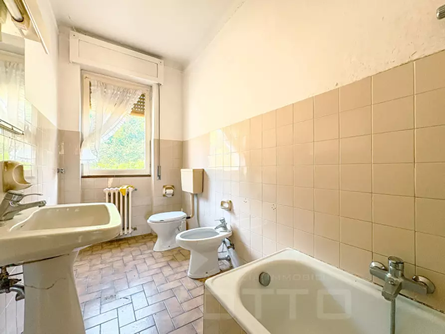 Immagine 11 di Appartamento in vendita  in via Piave a Pogno