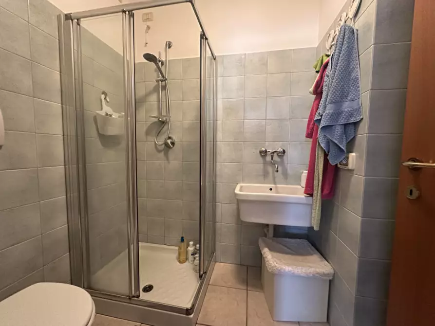 Immagine 15 di Appartamento in vendita  a Senigallia