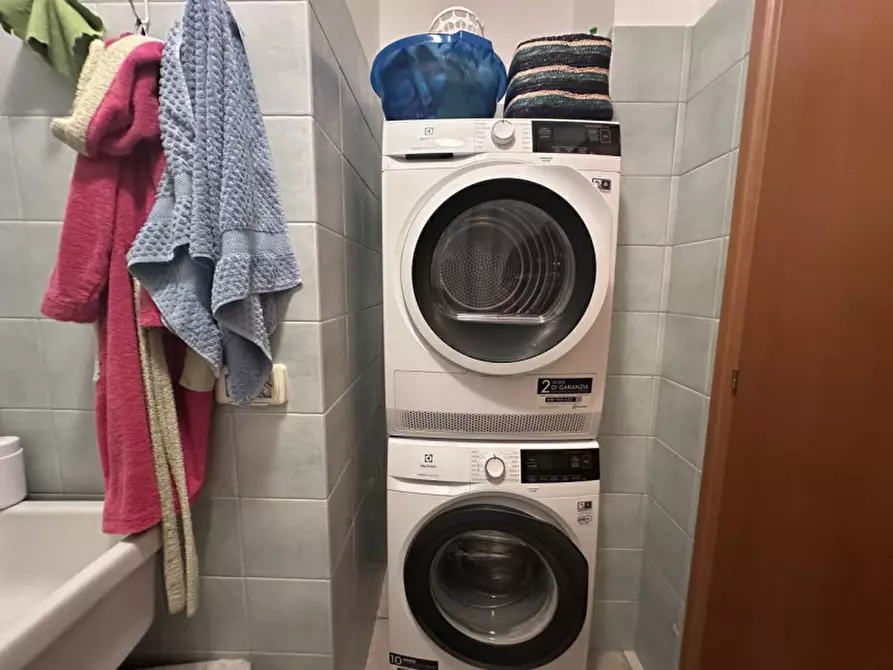 Immagine 17 di Appartamento in vendita  a Senigallia